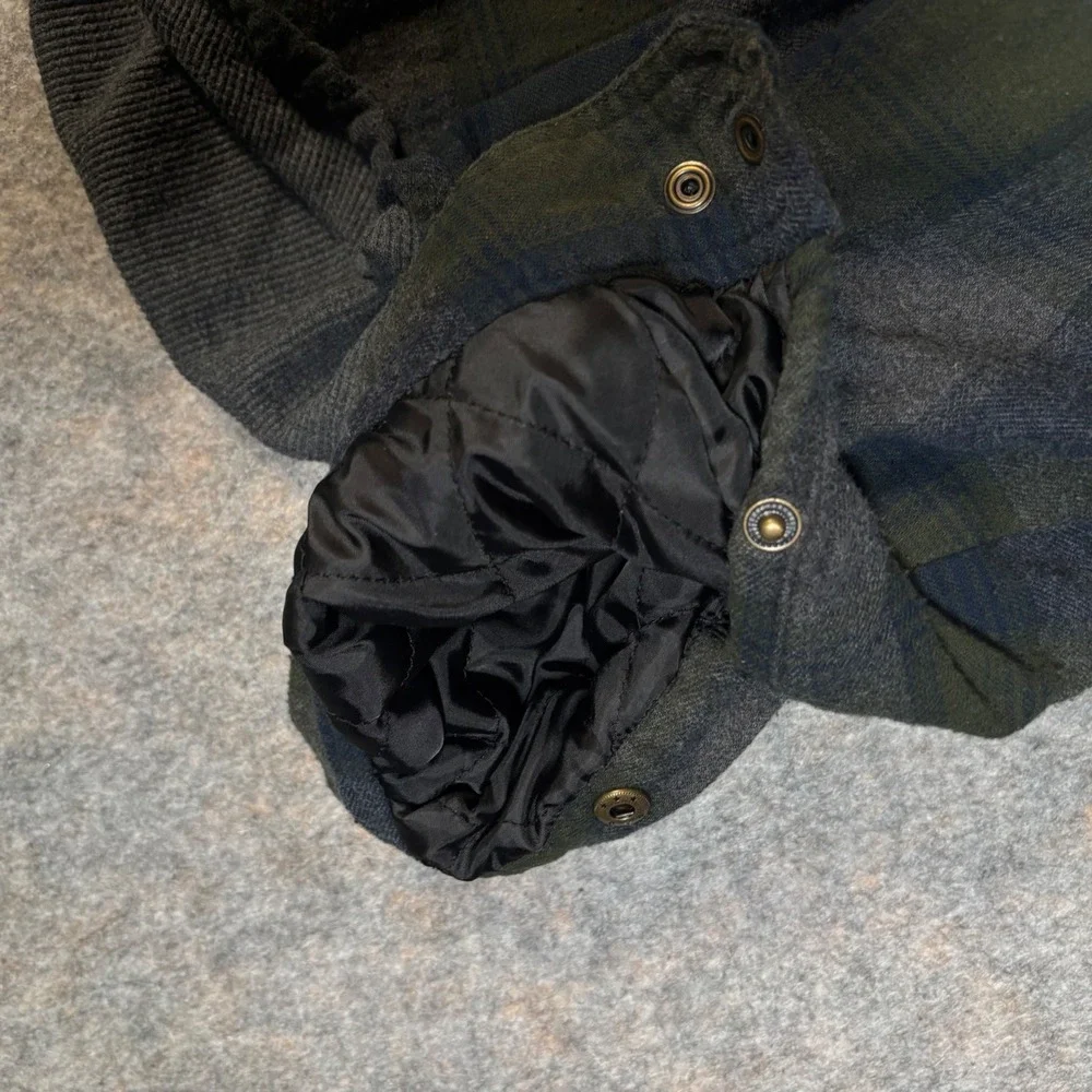 Legendary Whitetails Shirt Jacket Mens XL Shacket Plaid Thermal Lined Workwear